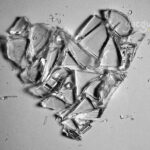 Düşmüyorum üzerine artık hiç bir şeyin eskisi gibi